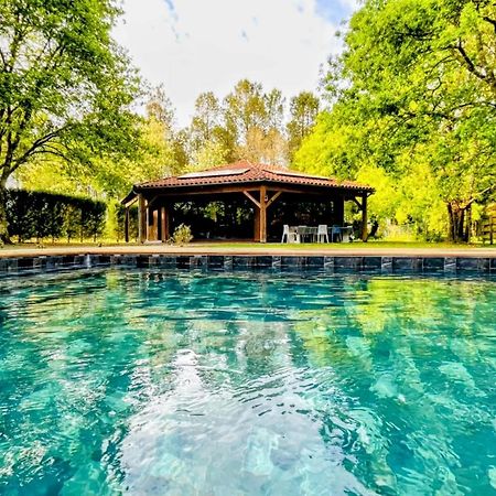 L Estanguet Maison Octogonale En Foret Rion-Des-Landes Экстерьер фото